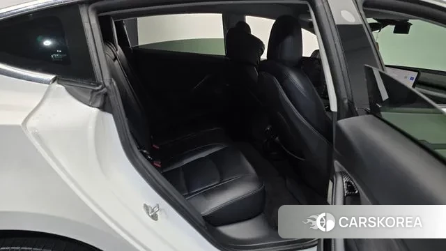 Tesla Model 3 2020 Белый из Кореи, фото 3