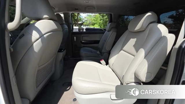 Kia The New Carnival 2019 Белый из Кореи, фото 3