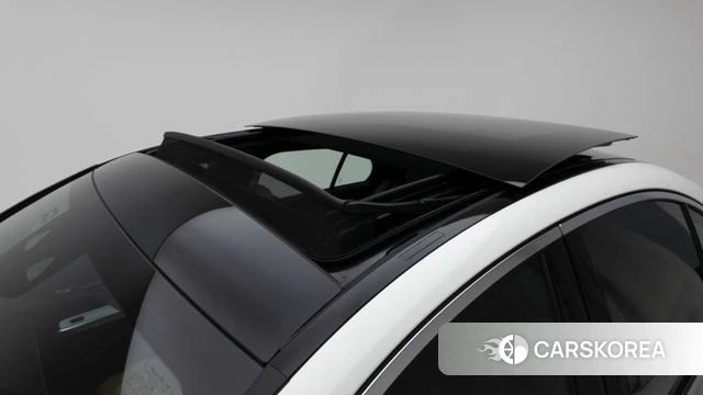 Mercedes-Benz E-Class W214 2026 Белый из Кореи, фото 3