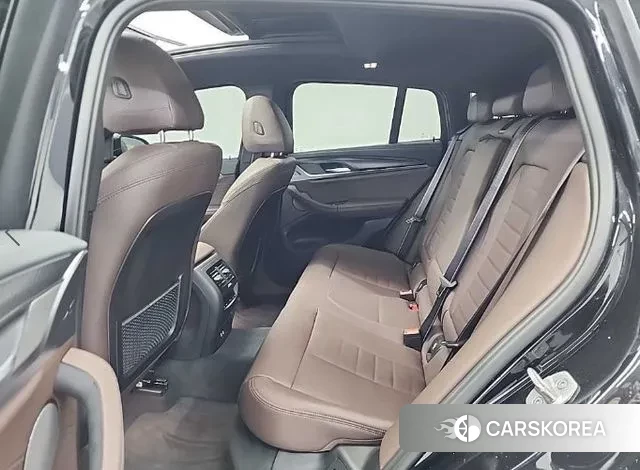 BMW X4 (G02) 2023 Черный из Кореи, фото 3