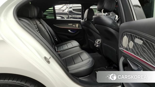 Mercedes-Benz E-Class W213 2021 Белый из Кореи, фото 3