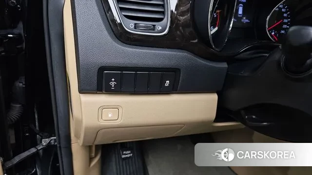 Kia The New Carnival 2018 Черный из Кореи, фото 3