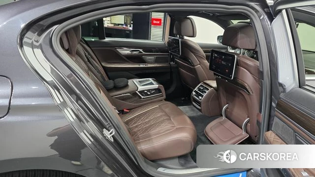 BMW 7 Series (G11) 2021 Серый из Кореи, фото 3