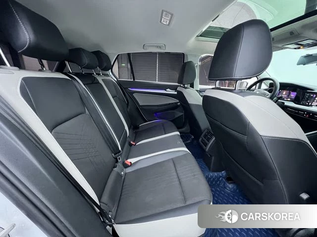 Volkswagen Golf 2021 Белый из Китая, фото 3