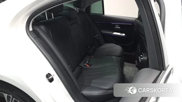 Mercedes-Benz E-Class W214 2024 Белый из Кореи, фото 3