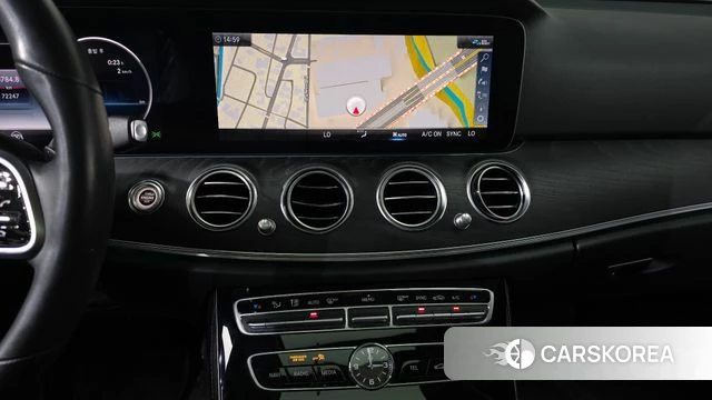 Mercedes-Benz E-Class W213 2019 Белый из Кореи, фото 3