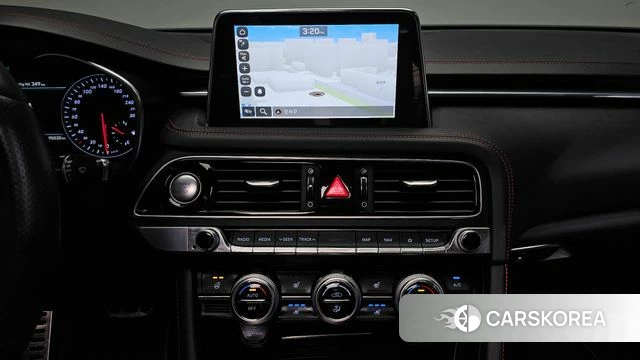 Genesis G70 2018 Синий из Кореи, фото 3