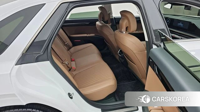 Hyundai Grandeur Hybrid (GN7) 2024 Белый из Кореи, фото 3