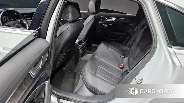 Audi A6 (C8) 2022 Белый из Кореи, фото 3