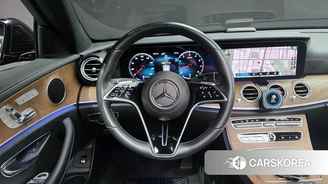Mercedes-Benz E-Class W213 2021 Черный из Кореи, фото 3
