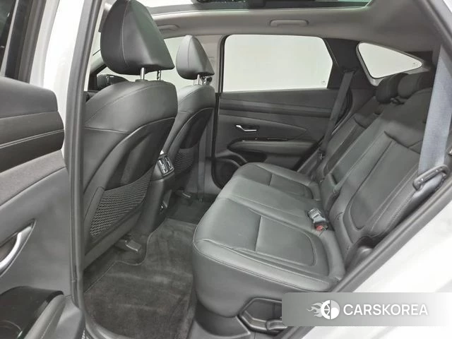 Hyundai The New Tucson (NX4) 2024 Белый из Кореи, фото 3
