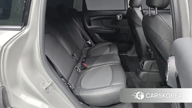 Mini Cooper Countryman 2023 Серебряный из Кореи, фото 3