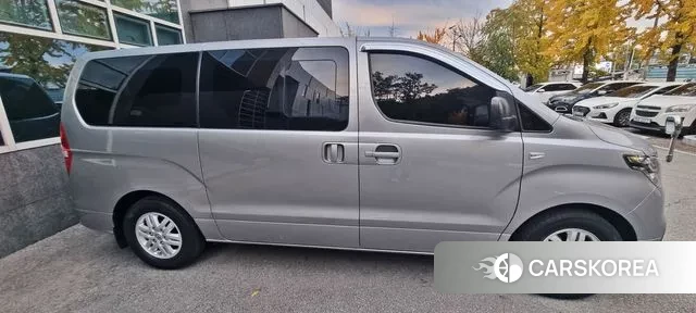 Hyundai The New Grand Starex 2019 Серебристо-серый из Кореи, фото 3