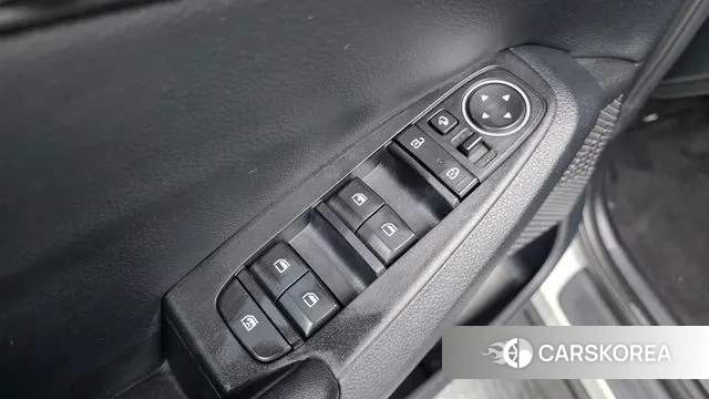 Kia Seltos 2022 Белый из Кореи, фото 3