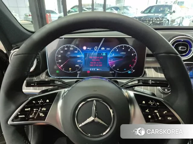 Mercedes-Benz C-Class W206 2025 Серый из Кореи, фото 3