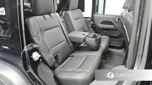 Jeep Wrangler (JL) 2025 Черный из Кореи, фото 3