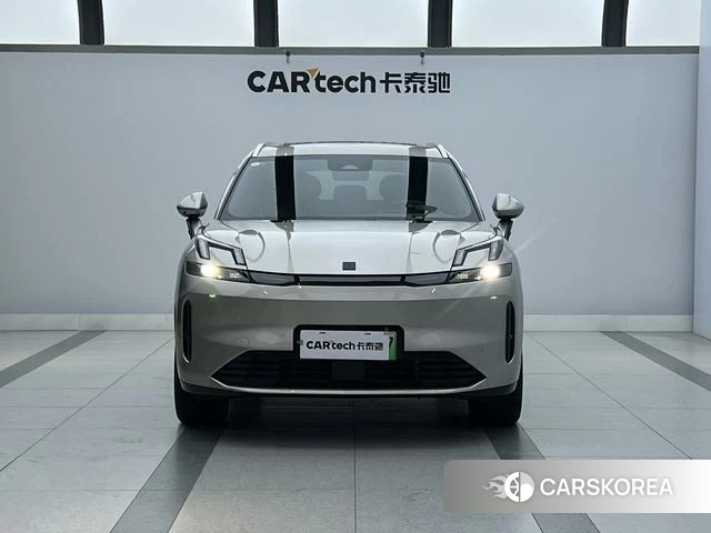 Lynk 08 EM-P 2024 Темно-серый из Китая, фото 3