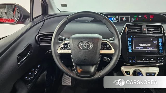 Toyota Prius 4th Generation 2018 Красный из Кореи, фото 3