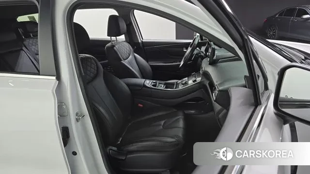 Hyundai The New Santa Fe 2021 Белый из Кореи, фото 3