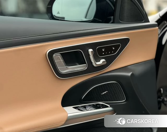 Mercedes-Benz E-class 2024 Черный из Китая, фото 3