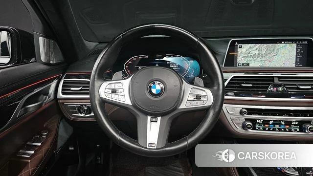 BMW 7 Series (G11) 2022 Черный из Кореи, фото 3