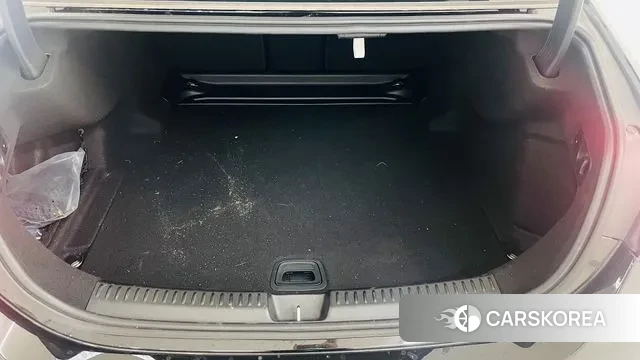 Mercedes-Benz E-Class W214 2024 Черный из Кореи, фото 3