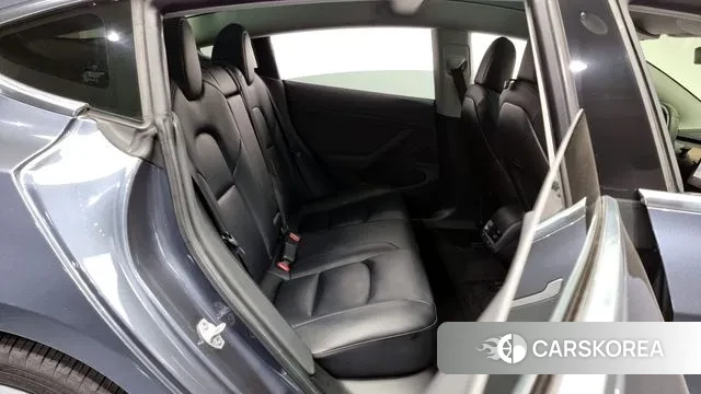 Tesla Model 3 2020 Серый из Кореи, фото 3