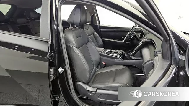 Hyundai Tucson (NX4) 2022 Черный из Кореи, фото 3