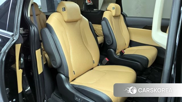 Kia Carnival 4th generation 2022 Черный из Кореи, фото 3