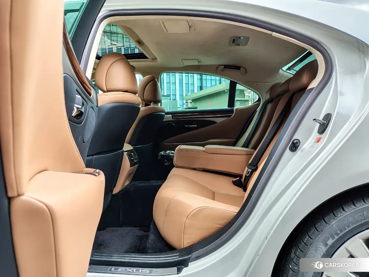 Lexus LS 2021 Белый из Китая, фото 3