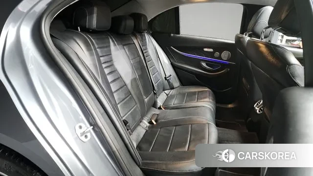 Mercedes-Benz E-Class W213 2019 Серый из Кореи, фото 3