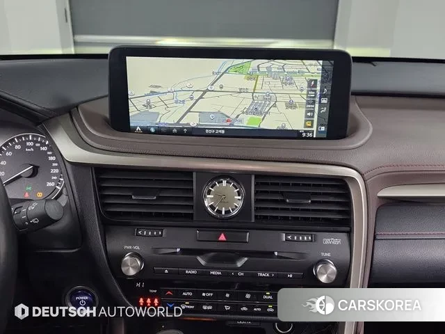 Lexus RX450h 4th generation 2022 Белый из Кореи, фото 3