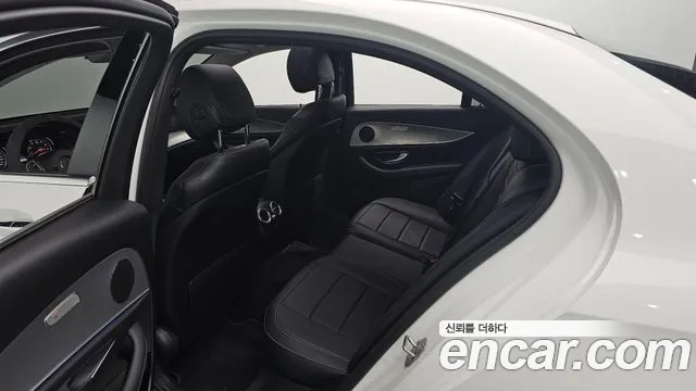 Mercedes-Benz E-Class W213 id 2689074 из Кореи 3