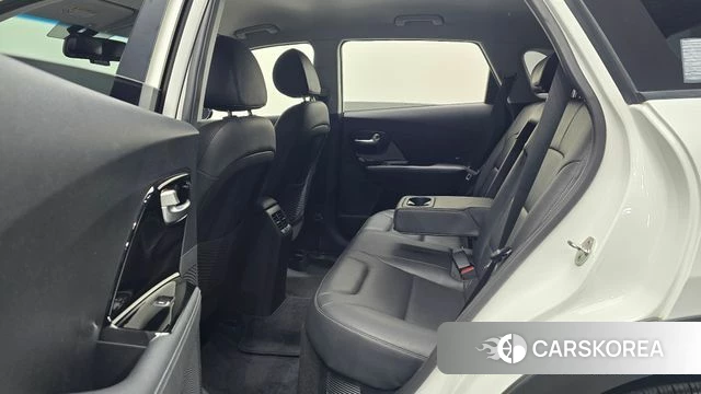 Kia Niro 2018 Белый из Кореи, фото 3