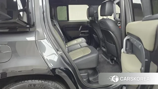 Land Rover Defender (L663) 2021 Серый из Кореи, фото 3