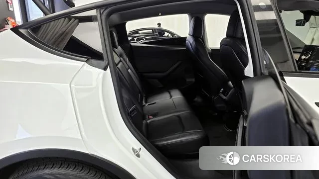 Tesla Model Y 2021 Белый из Кореи, фото 3