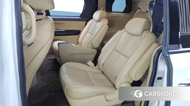 Kia The New Carnival 2019 Белый из Кореи, фото 3