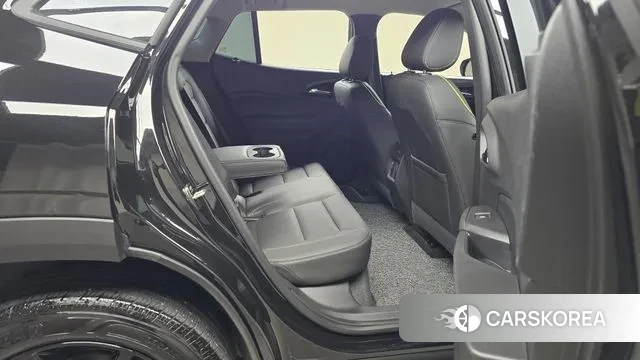 Chevrolet (GM Daewoo) Trax Crossover 2023 Черный из Кореи, фото 3