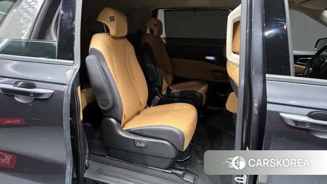 Kia Carnival 4th generation 2022 Серый из Кореи, фото 3