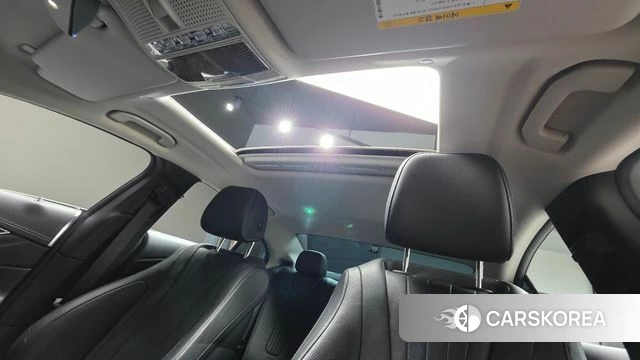 Mercedes-Benz CLS-Class C257 2019 Белый из Кореи, фото 3