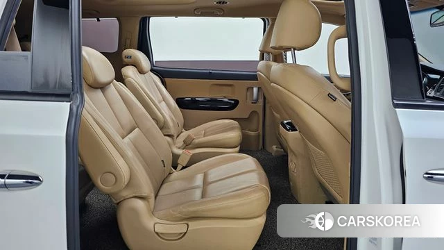 Kia The New Carnival 2019 Белый из Кореи, фото 3