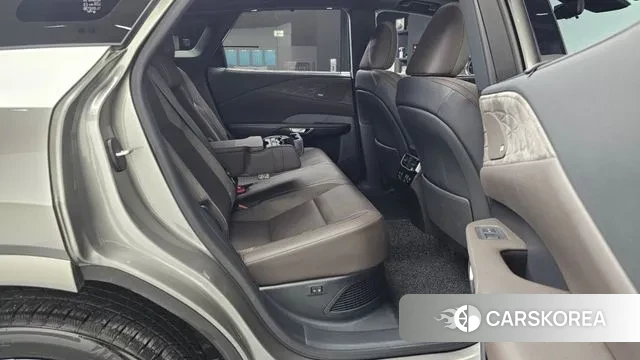 Lexus RX350h 5th generation 2023 Песочный из Кореи, фото 3