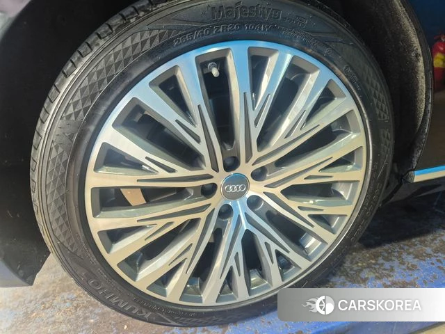 Audi A8 (D5) 2020 Черный из Кореи, фото 3