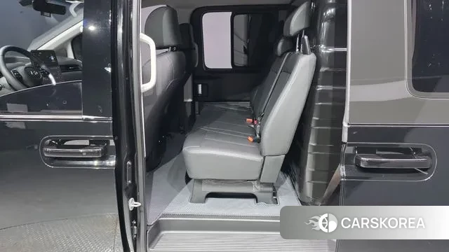 Hyundai Staria 2025 Черный из Кореи, фото 3