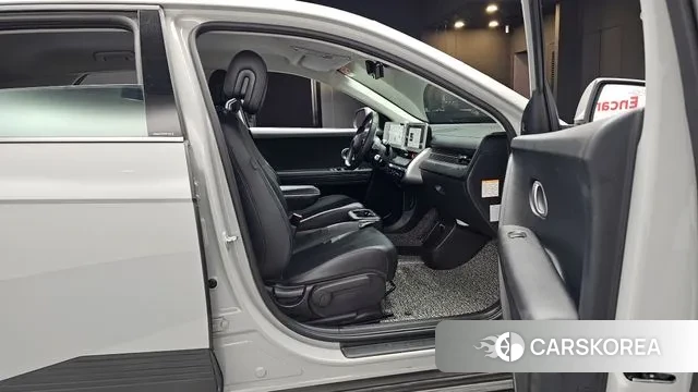 Hyundai Ionic 5 2022 Серебристо-серый из Кореи, фото 3