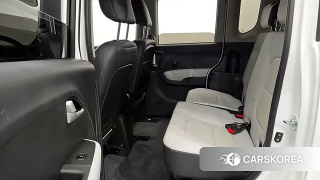 Kia The New Kia Ray 2024 Белый из Кореи, фото 3