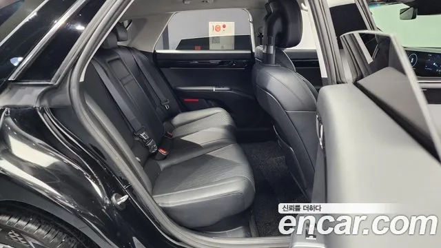 Hyundai Grandeur Hybrid (GN7) 2023 Черный из Кореи, фото 3