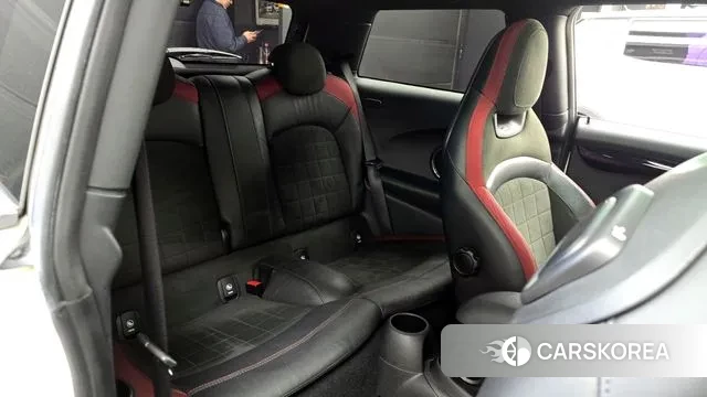 Mini Cooper S 2018 Жемчужный цвет из Кореи, фото 3