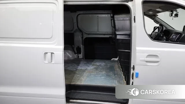 Hyundai The New Grand Starex 2019 Белый из Кореи, фото 3