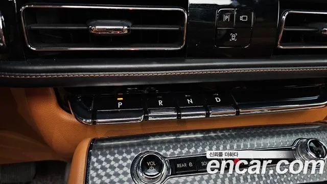 Lincoln Aviator 2nd generation 2021 Белый из Кореи, фото 3